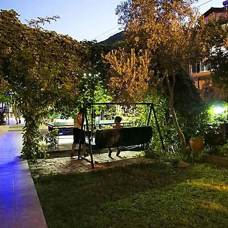 Oezay 5*